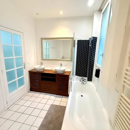 Monthiers Apartamento *